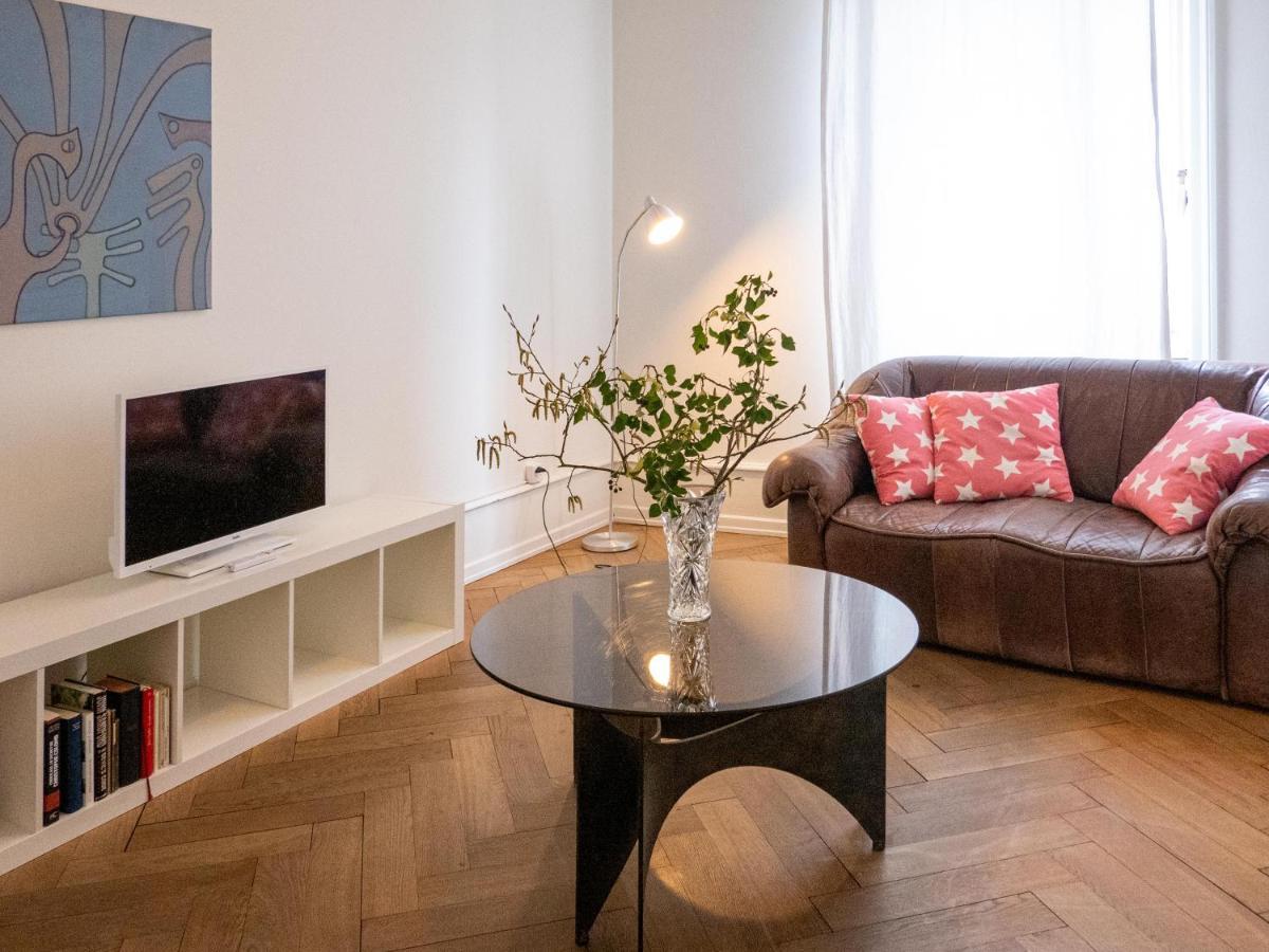Apartments Spalenring 10 Basel Bagian luar foto