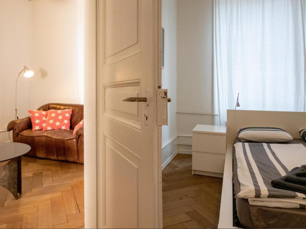 Apartments Spalenring 10 Basel Bagian luar foto