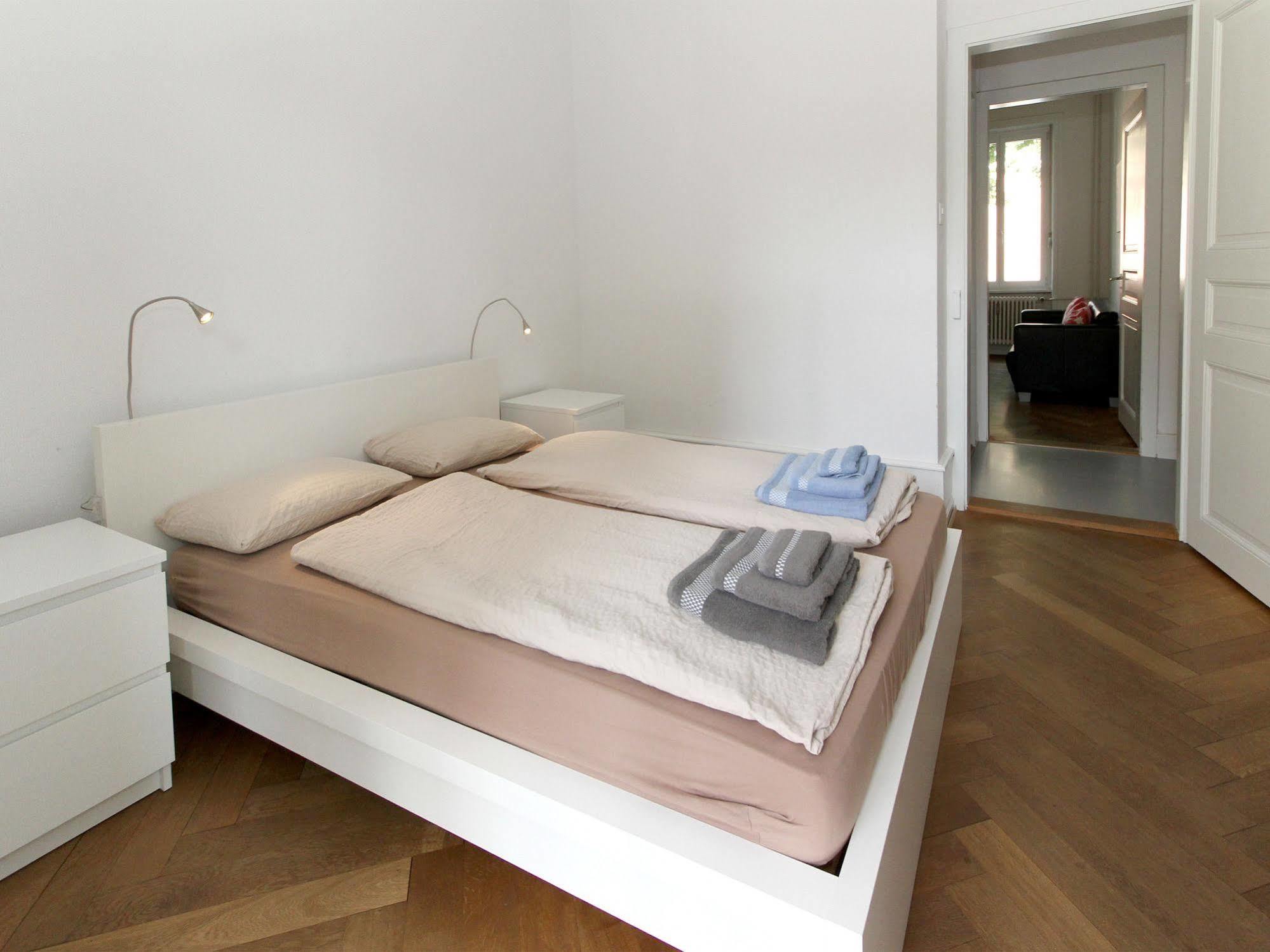 Apartments Spalenring 10 Basel Bagian luar foto